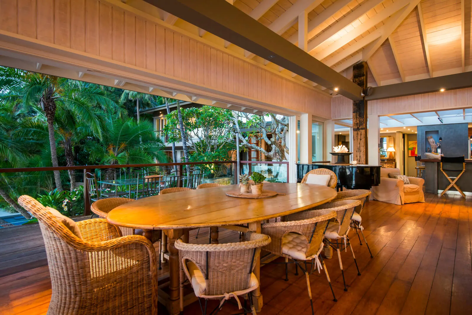 Coastal Retreat, 8